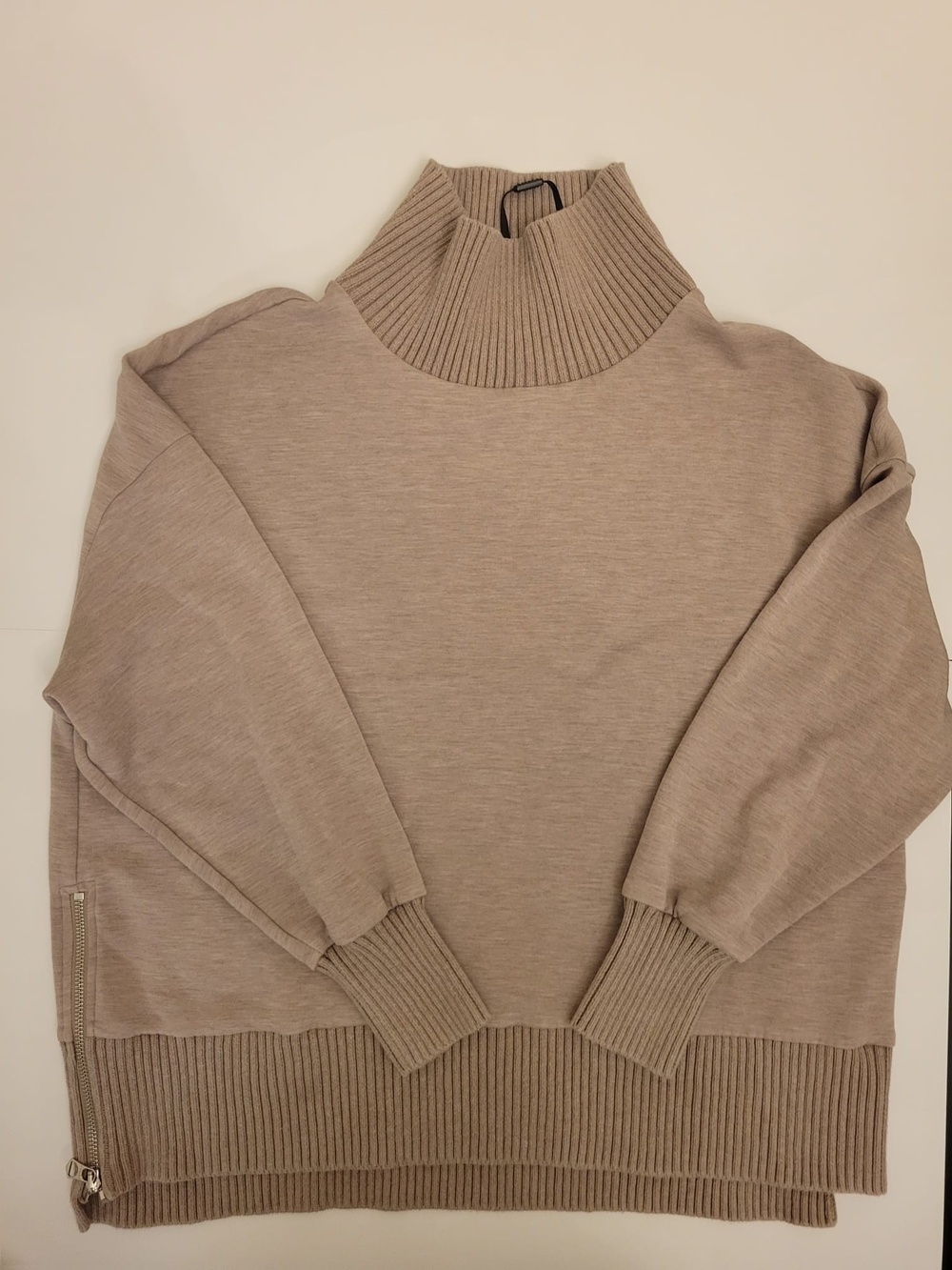 Varley Women’s Size S Beige Ribbed Turtleneck Side Zip Pullover Sweater